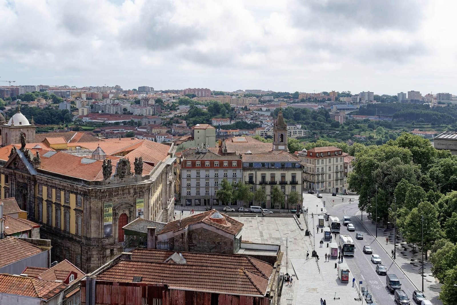 Porto’s rooftops and the Douro seen from the top of Clérigos Tower