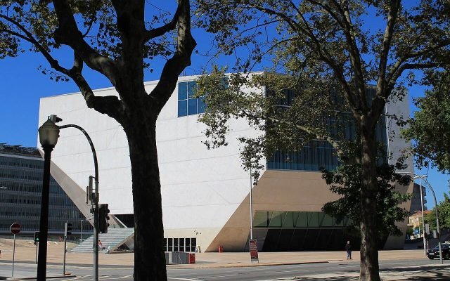 The angular white Casa da Música concert hall in Boavista